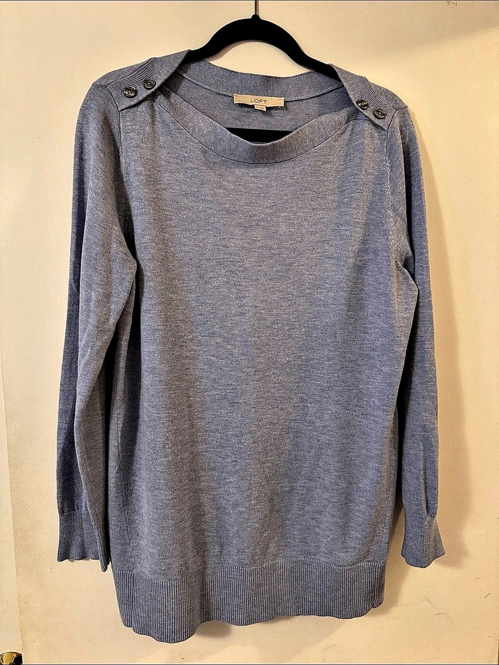 LOFT Shoulder Button Long Sleeve Sweater Gray Large